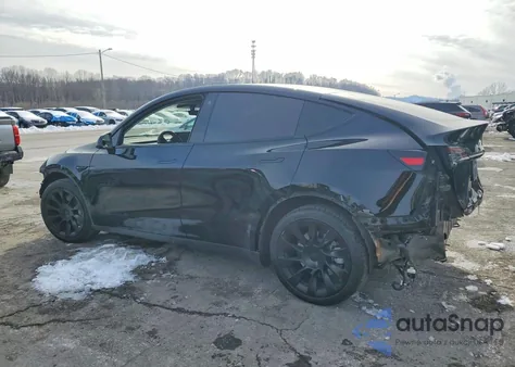 2022 Tesla Model Y из США, поврежденный, VIN 7SAYGAEE8NF379978